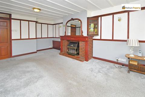 4 bedroom semi-detached bungalow for sale, Hall Drive, Stoke-On-Trent ST3