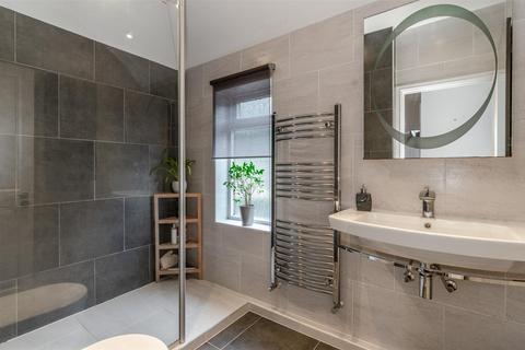 32 Eastern Dene, Hazlemere, High Wycombe, HP15 7BS