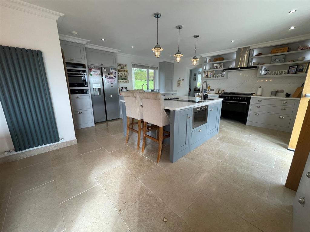 Open Plan Kitchen Dining Room