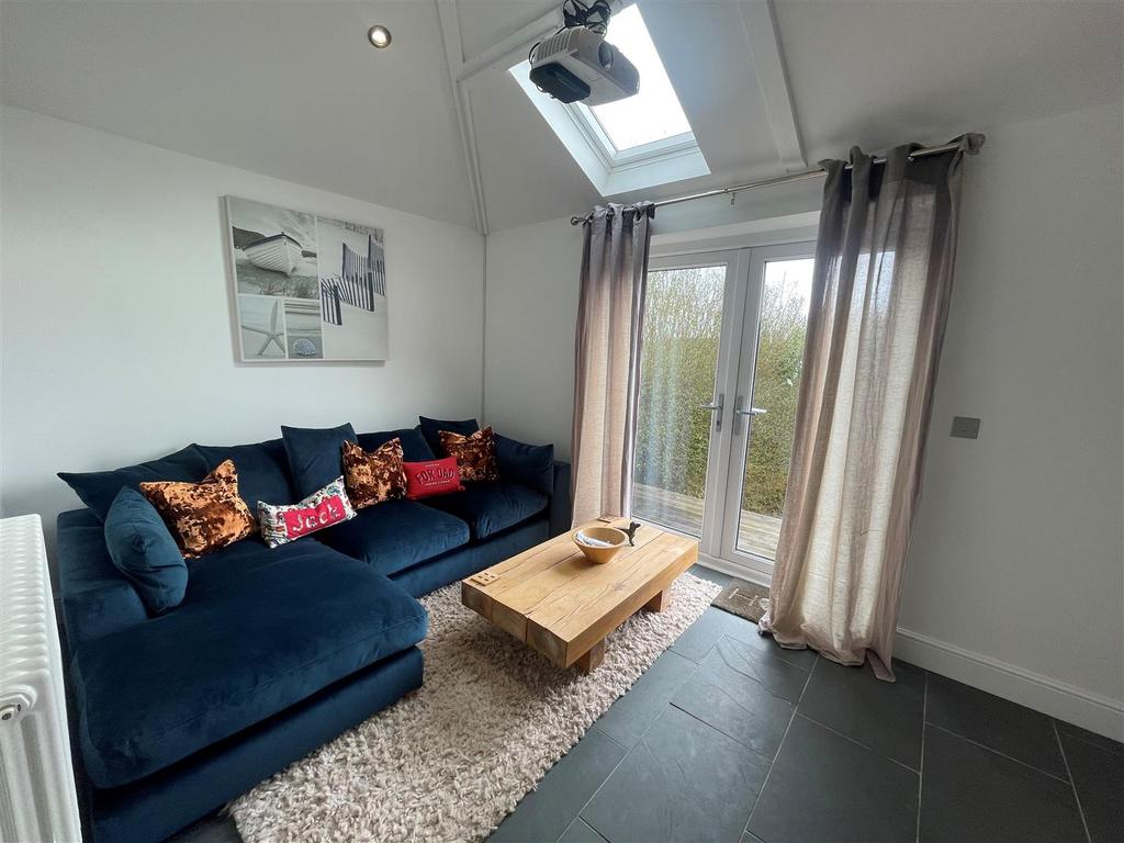 Sitting Room/Cinema Room