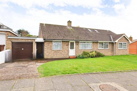 2 bedroom semi-detached bungalow for sale - Hangleton Valley Drive, Hove