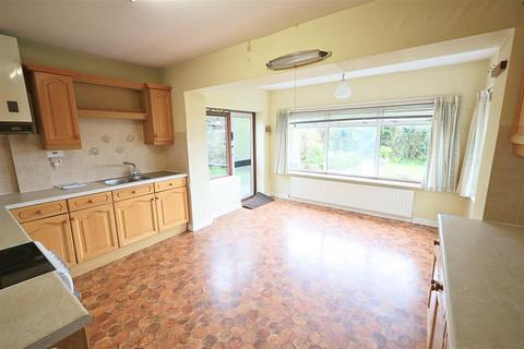 2 bedroom semi-detached bungalow for sale - Hangleton Valley Drive, Hove