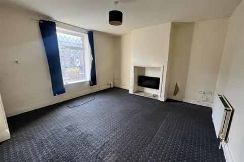 2 bedroom house for sale - Blackmoorfoot Road, Huddersfield HD4