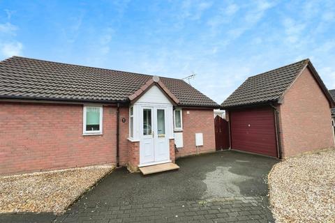 2 bedroom semi-detached bungalow for sale, Oakleigh Rise, Northwich