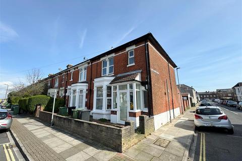 5 bedroom house to rent - Francis Avenue, Southsea