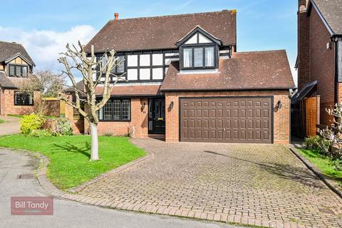 4 bedroom detached house for sale, Vale Close, Lichfield, WS13