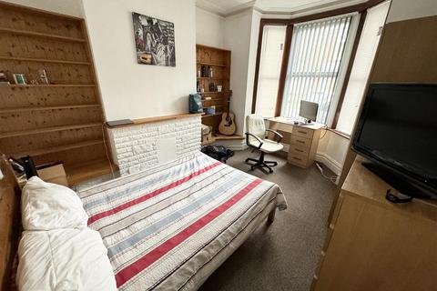 4 bedroom house to rent - Frensham Road, Southsea