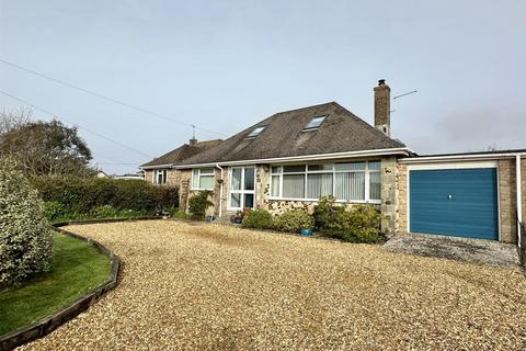 3 bedroom detached bungalow for sale - Hunny Hill, Brighstone