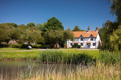 3 bedroom cottage for sale, Main Street, Askham Richard, York