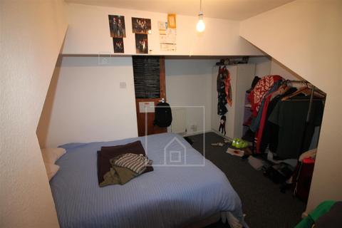 2 bedroom flat to rent - Brudenell Grove, Hyde Park, Leeds