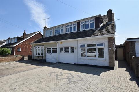 3 bedroom chalet for sale, Atherstone Road, Canvey Island SS8