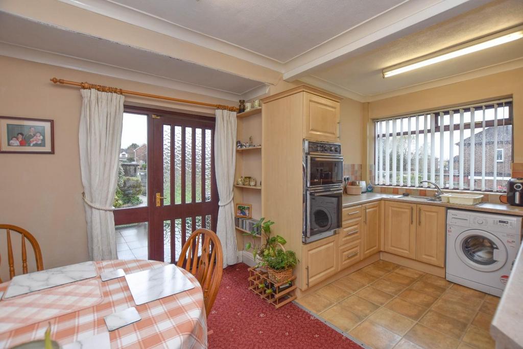 Beech Hill Lane, Beech Hill, Wigan... 3 bed end of terrace house for