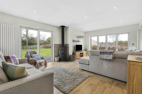 46 The Grip, Linton, Cambridge, CB21 4NR