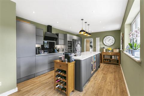 46 The Grip, Linton, Cambridge, CB21 4NR