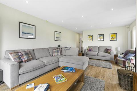 46 The Grip, Linton, Cambridge, CB21 4NR