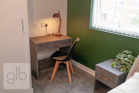 5 bedroom house share to rent - Colchester Street, Coventry