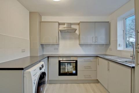 2 bedroom flat for sale, Hawarden Hill, London, NW2