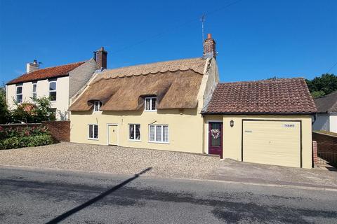 2 bedroom semi-detached house for sale, The Street, Catfield NR29