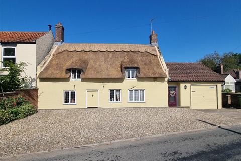 2 bedroom semi-detached house for sale, The Street, Catfield NR29