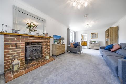3, Gravetts Cottages Tangley Lane, Guildford, GU3 3JX