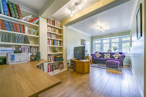 3, Gravetts Cottages Tangley Lane, Guildford, GU3 3JX