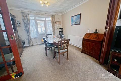 64 Spring Road, Southampton, SO19 2BL