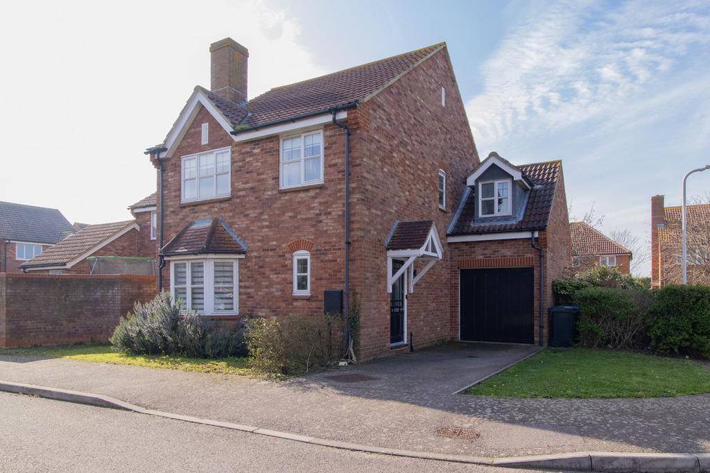 Gainsborough Avenue, Margate, CT9 4 bed detached house for sale £449,995