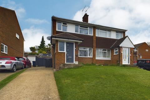 3 bedroom semi-detached house for sale, Tamar Close, Loudwater