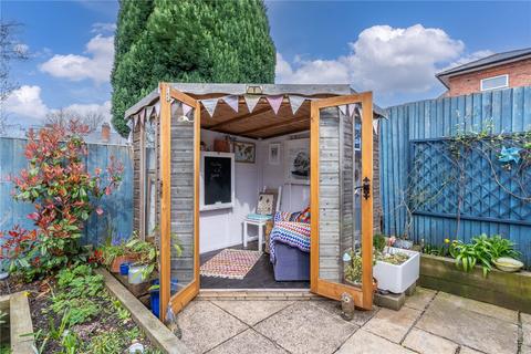 28 Haden Hill, Wolverhampton, WV3 9PT
