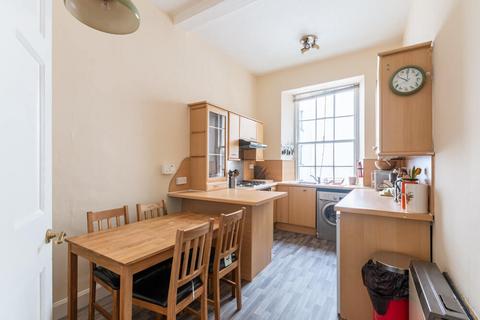 2 bedroom flat to rent - 1566L – Brighton Street, Edinburgh, EH1 1HD
