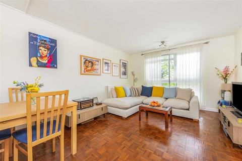 2 bedroom apartment for sale, Wessex Court, Putney Hill, London