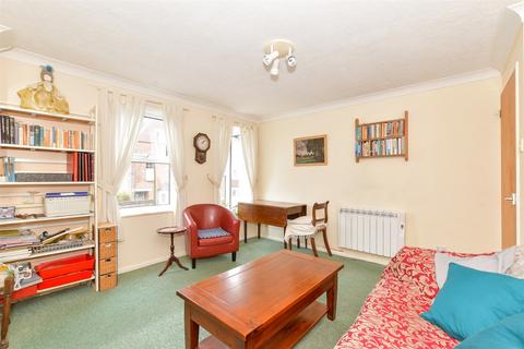1 bedroom flat for sale, Queen Street, Arundel, West Sussex