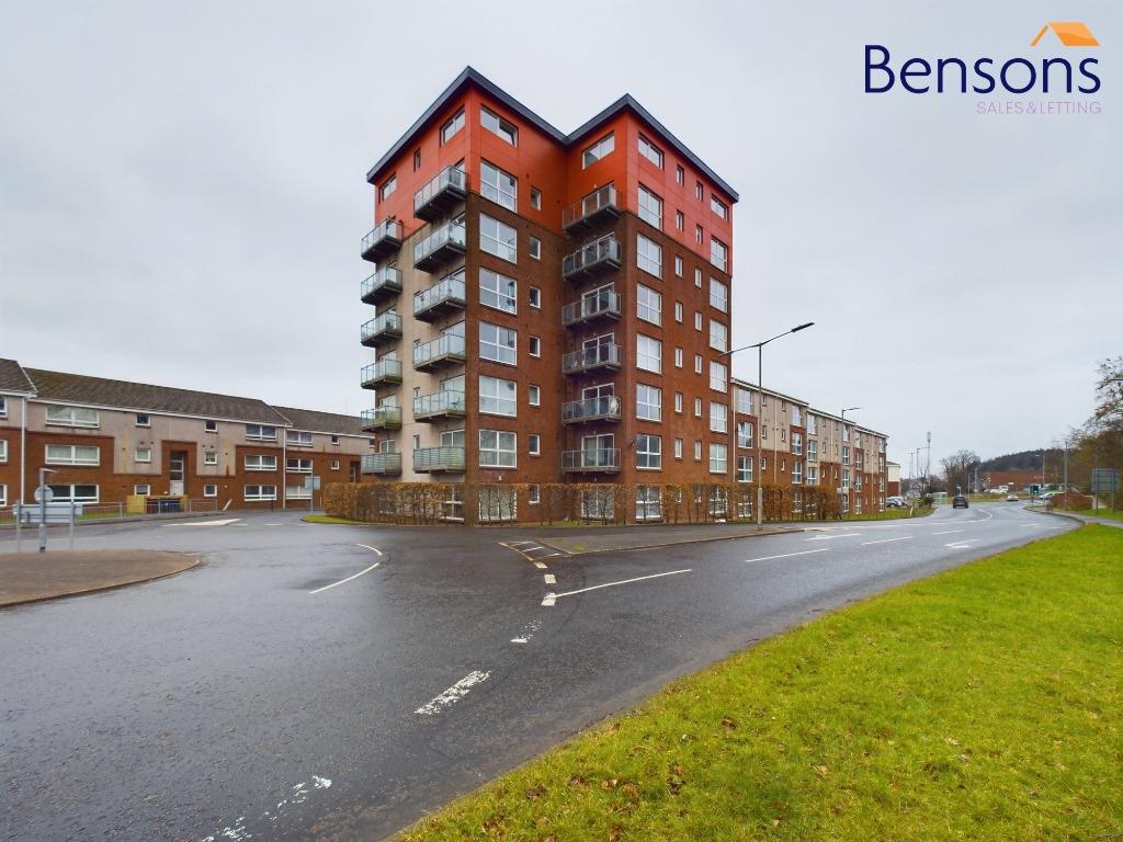 Eaglesham Court, South Lanarkshire G75 2 bed flat £875 pcm (£202 pw)