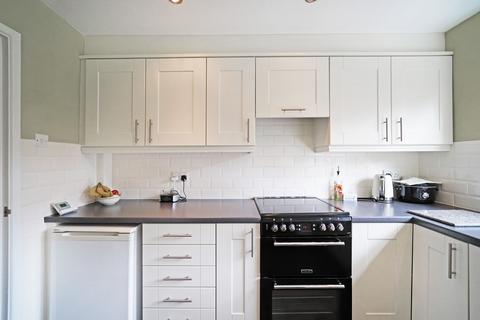 25 Cheswick Way, Shirley, Solihull, B90 4EZ