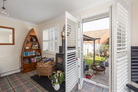 4 Ash Court, Foxholes, Driffield, YO25 3QR