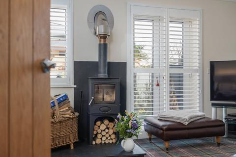 4 Ash Court, Foxholes, Driffield, YO25 3QR