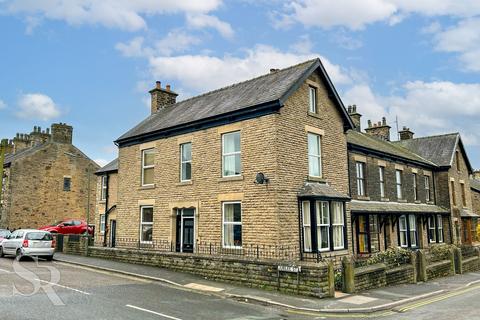 5 bedroom terraced house for sale - Church Road, New Mills, SK22