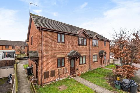 46 Ravenscroft Crescent, London, SE9 4LL