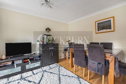 46 Ravenscroft Crescent, London, SE9 4LL