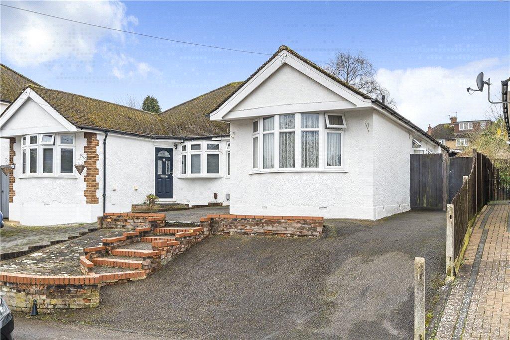 Links Way, Croxley Green, Rickmansworth 2 bed bungalow for sale £550,000