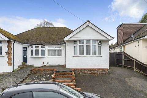 2 bedroom bungalow for sale, Links Way, Croxley Green, Rickmansworth