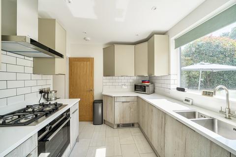 3 bedroom bungalow for sale, Links Way, Croxley Green, Rickmansworth