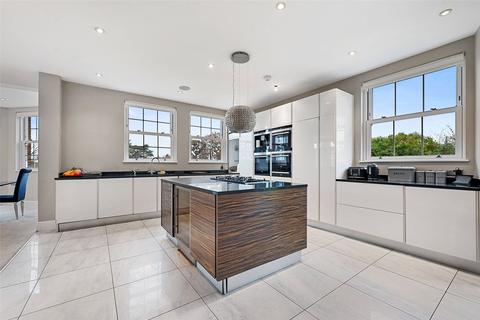 5 bedroom detached house to rent - Manor Road, Chigwell, Essex, IG7