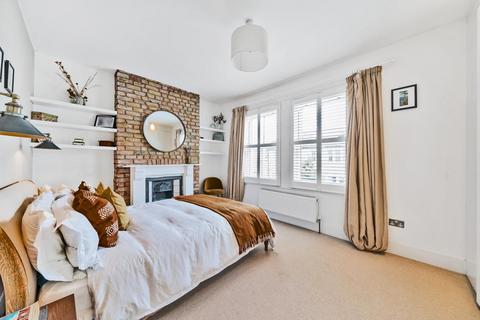 3 bedroom terraced house for sale - Lyham Road, Brixton