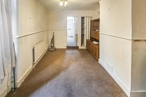 2 bedroom flat for sale - Canning Town, London, E16