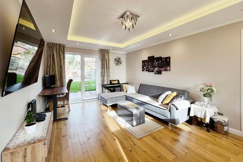 58 Bucklow Drive, Manchester, M22 4NB