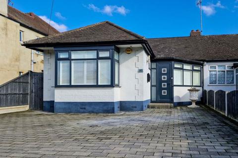 3 bedroom bungalow for sale, Rochford Road, Southend-on-Sea, Essex, SS2 6SP