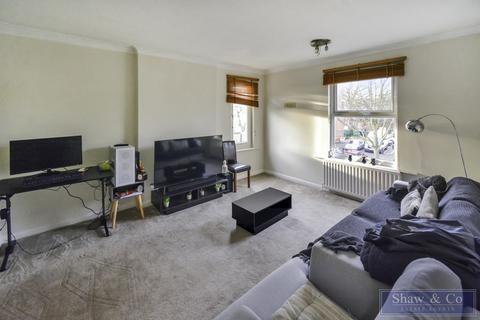 1 bedroom flat for sale, Grove Road, Hounslow TW3