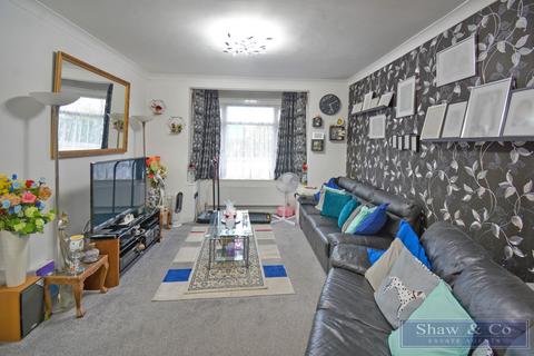 3 bedroom semi-detached house for sale, North Hyde Lane, Southall UB2