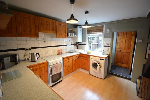 2 bedroom terraced house for sale - Martindale Road, Hounslow TW4